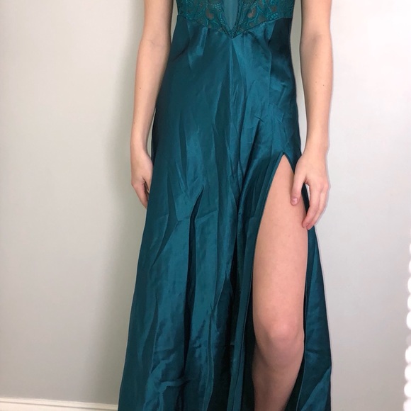 victoria’s secret silky slip dress - Picture 2 of 4